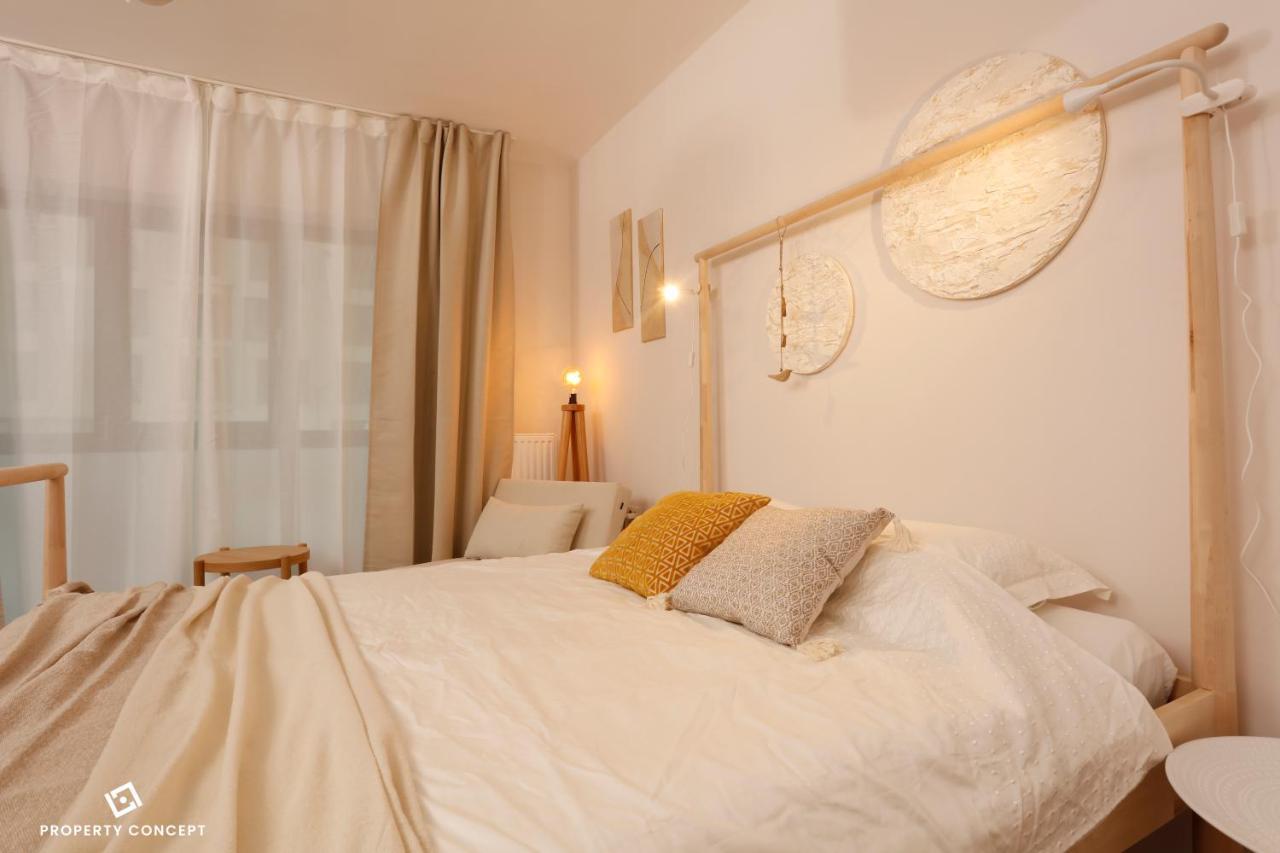 Plaza Residence Studio 6 Bukares Bagian luar foto